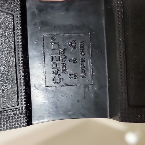 Capelli size 11 Rain black boots with umbrellas design - Picture 6 of 6